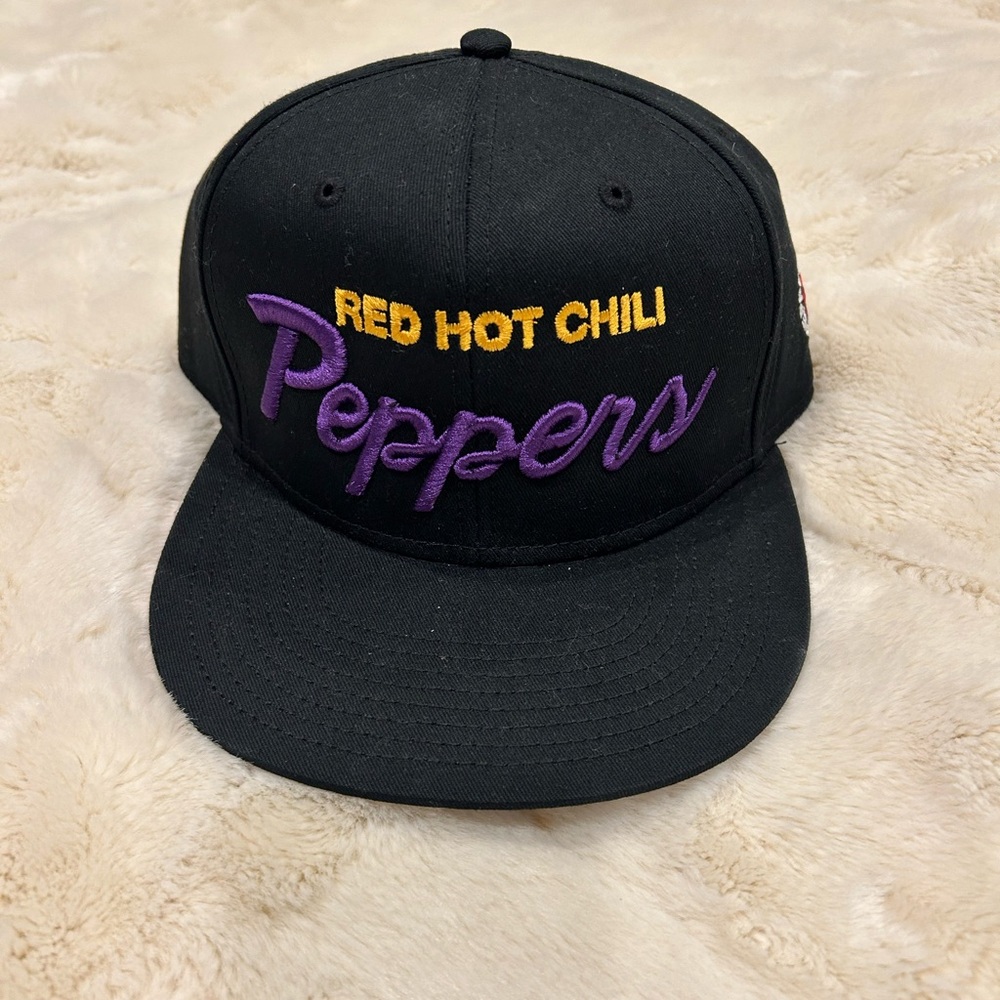 Red Hot Chili Peppers Unlimited Love World Tour Unworn Snapback Hat